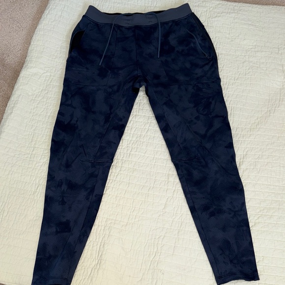 Lululemon Navy Sweatpants - Picture 1 of 7